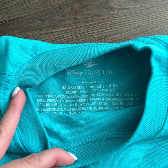 Disney Cruise Line 25th Anniversary Spirit Jersey XS - Picture 4 of 6
